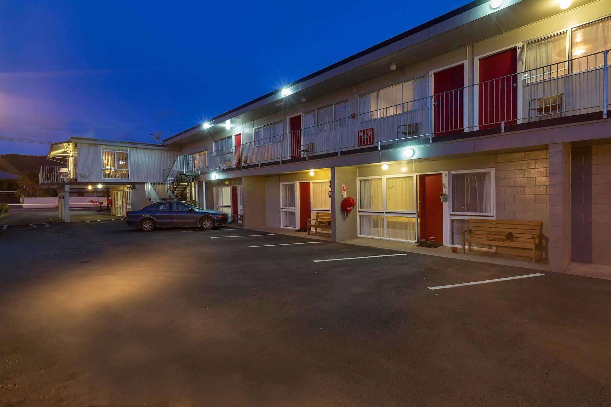 Continental Motel Фангареи Экстерьер фото